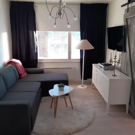 Huone Seesteisessae Mummolassa בית אירוח