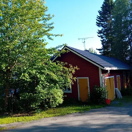 Huone Seesteisessae Mummolassa * Kalajoki