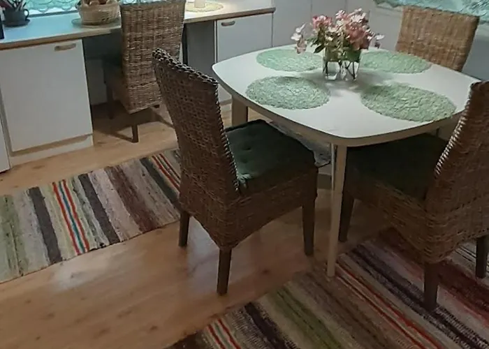 ホームステイ Huone Seesteisessae Mummolassa *